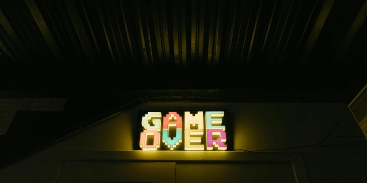 Apex Legends Streamer-Warnung nach Hacks während NA-Finals-Match