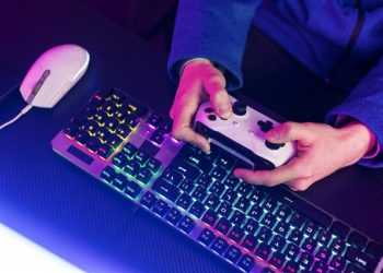 Ein neues Spiel, das eine großartige Hommage an frühe Online-Gaming-Communities ist