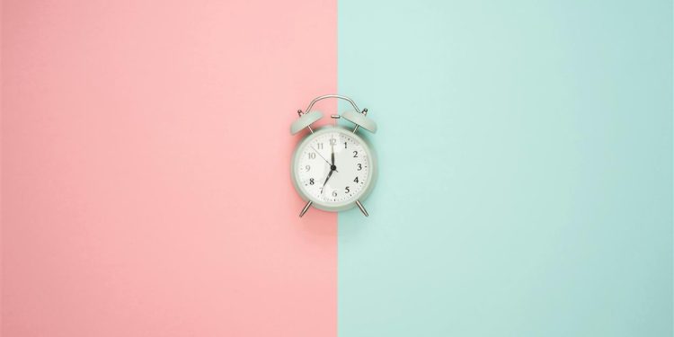 Wann endet die Sommerzeit im Jahr 2024?Die Sommerzeit endet im Jahr 2024 am Sonntag, dem 3. November, um 2 Uhr Ortszeit.